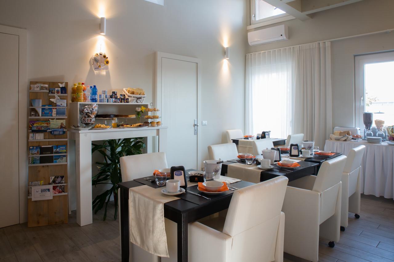 B&B Gardacharme Desenzano del Garda Exteriér fotografie